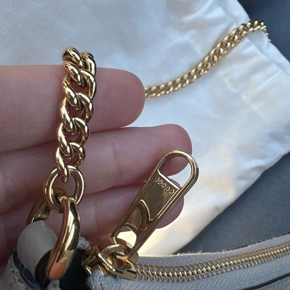 Gucci Gray Monogram Clutch with Gold Chain - Picture 4 of 8